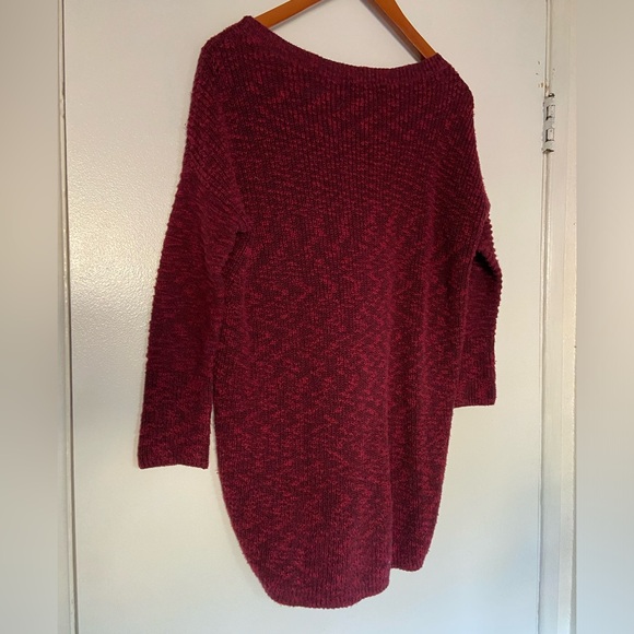 Express Sweater - Picture 6 of 8